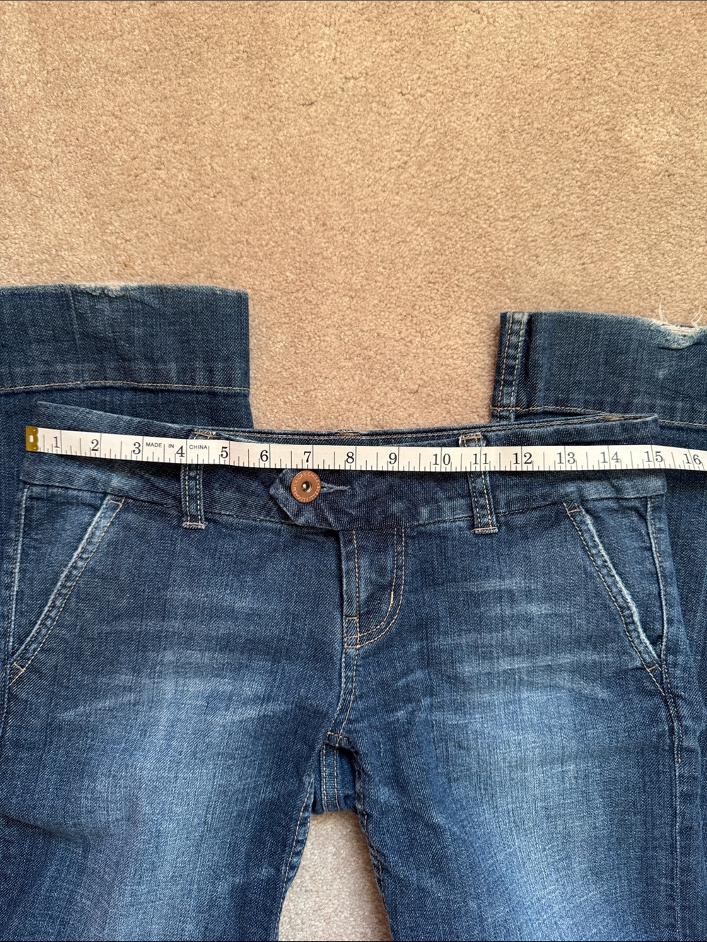 American Eagle Outfitters Flare Jeans in Dark Blue Wash - Picture 5 of 6